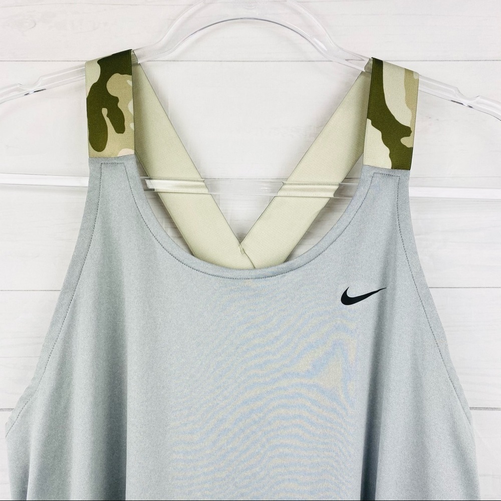 Nike | Women’s Camo Print Tank Top - Picture 5 of 7